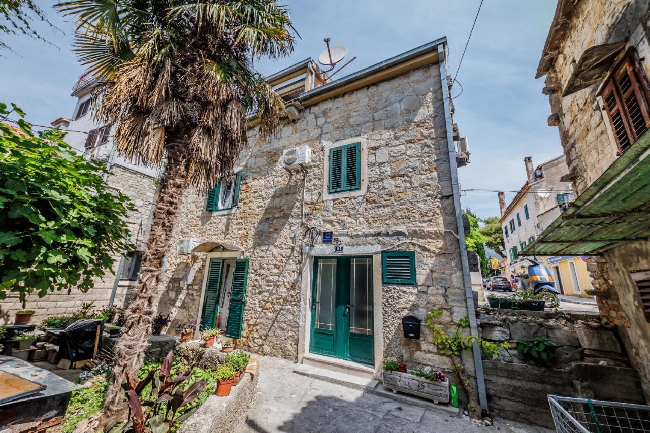 Apartments By The Sea Kastel Luksic, Kastela - 21921 Exteriér fotografie